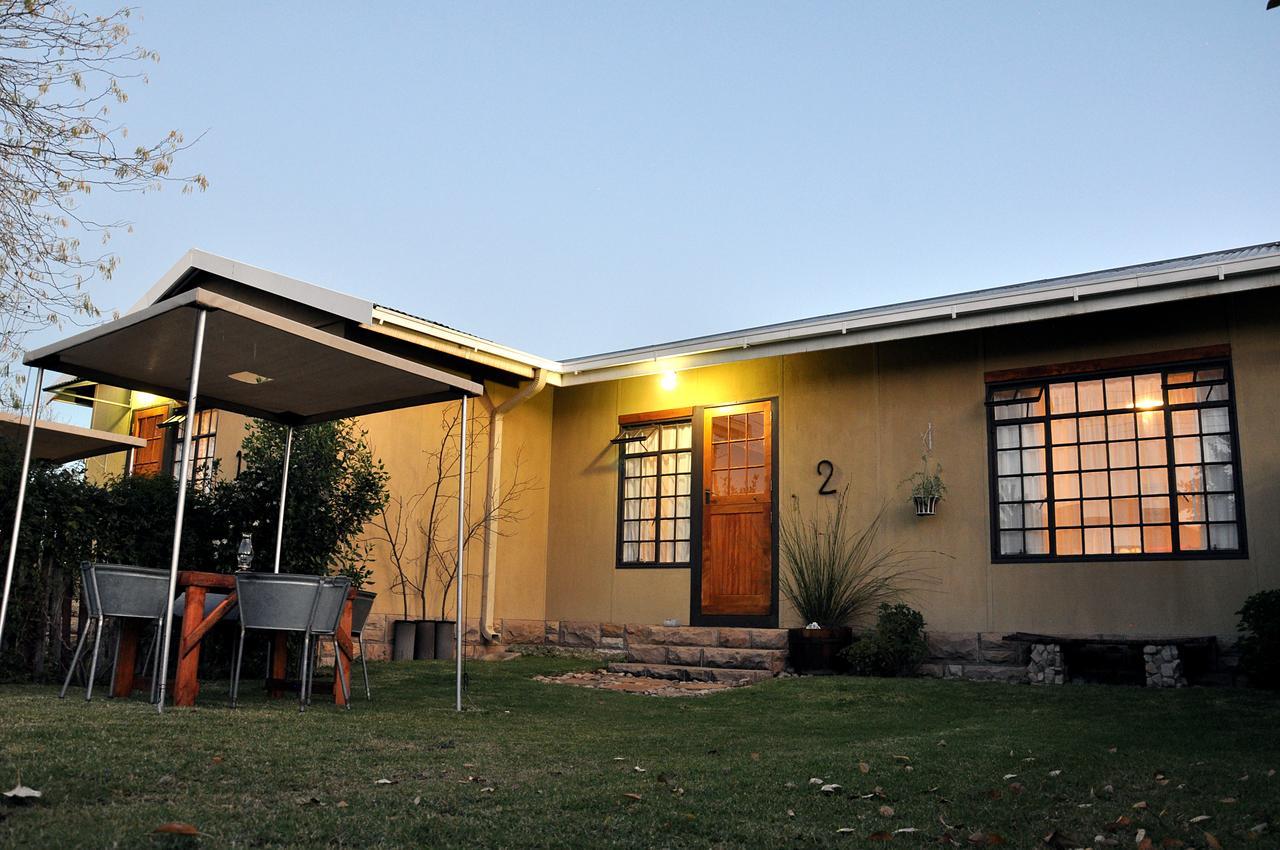 Mama Fourie'S Guest Cottages Fouriesburg Exterior photo